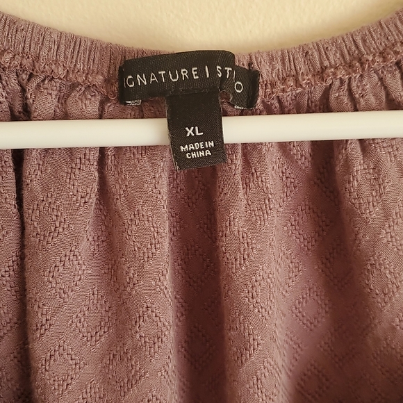 Signature Studio Lavender Dressy Blouse XL - Picture 3 of 3
